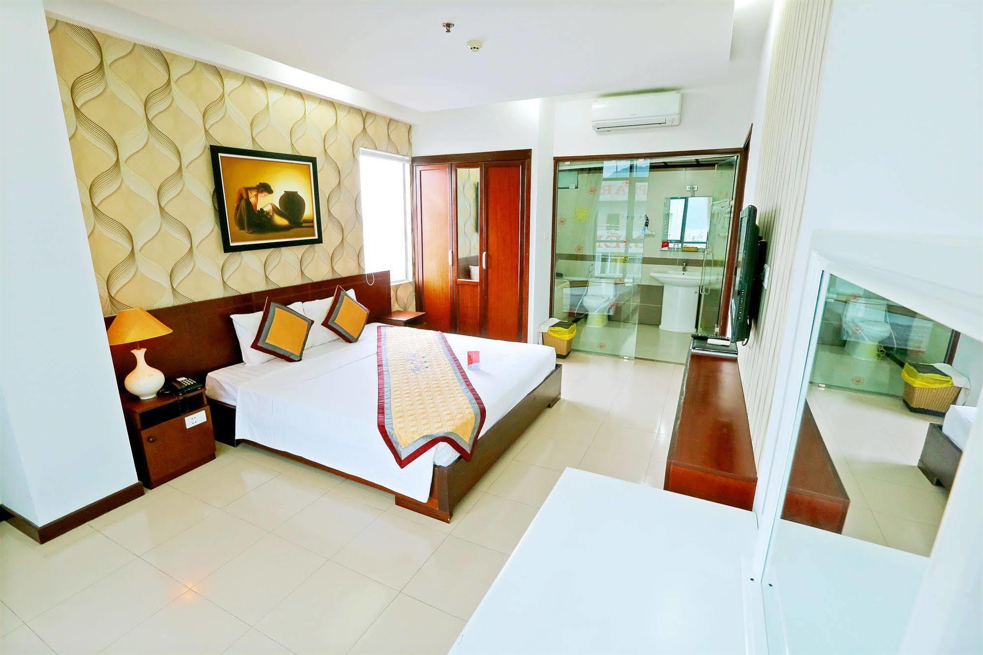 Star Hotel And Spa Danang Kültér fotó